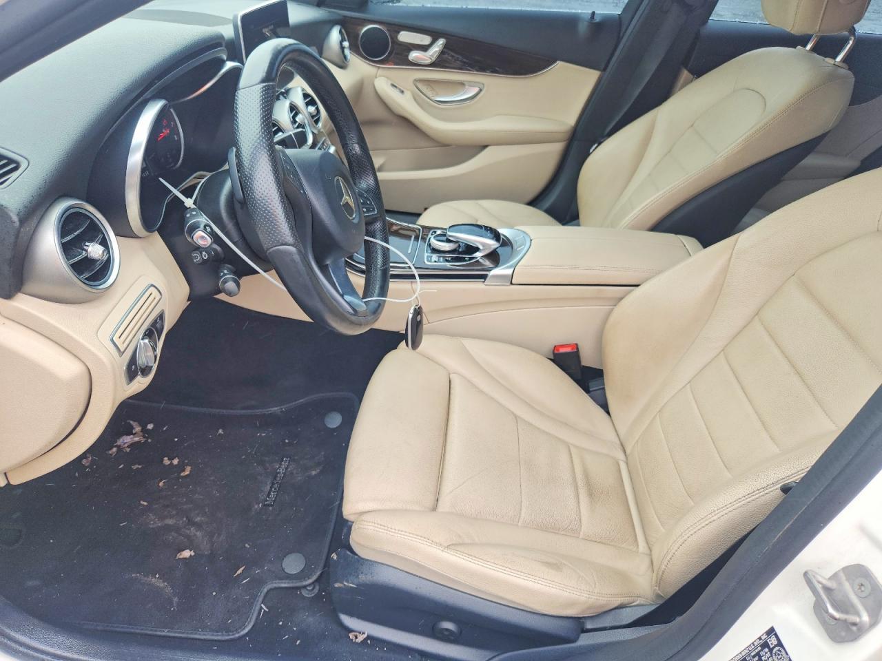2017 Mercedes-Benz C 300 4Matic - Image 7