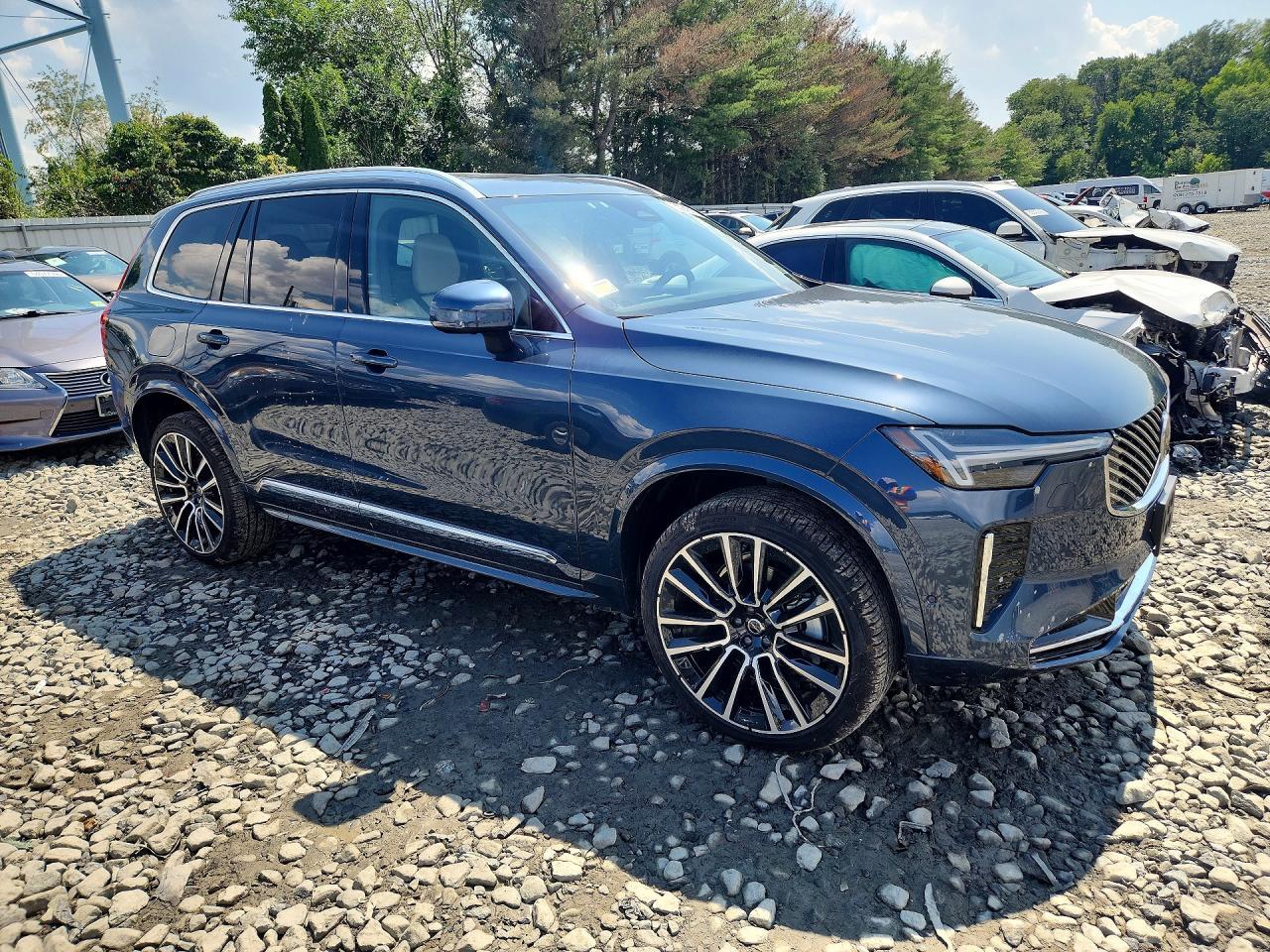 2026 Volvo Xc90 Plus - Image 4