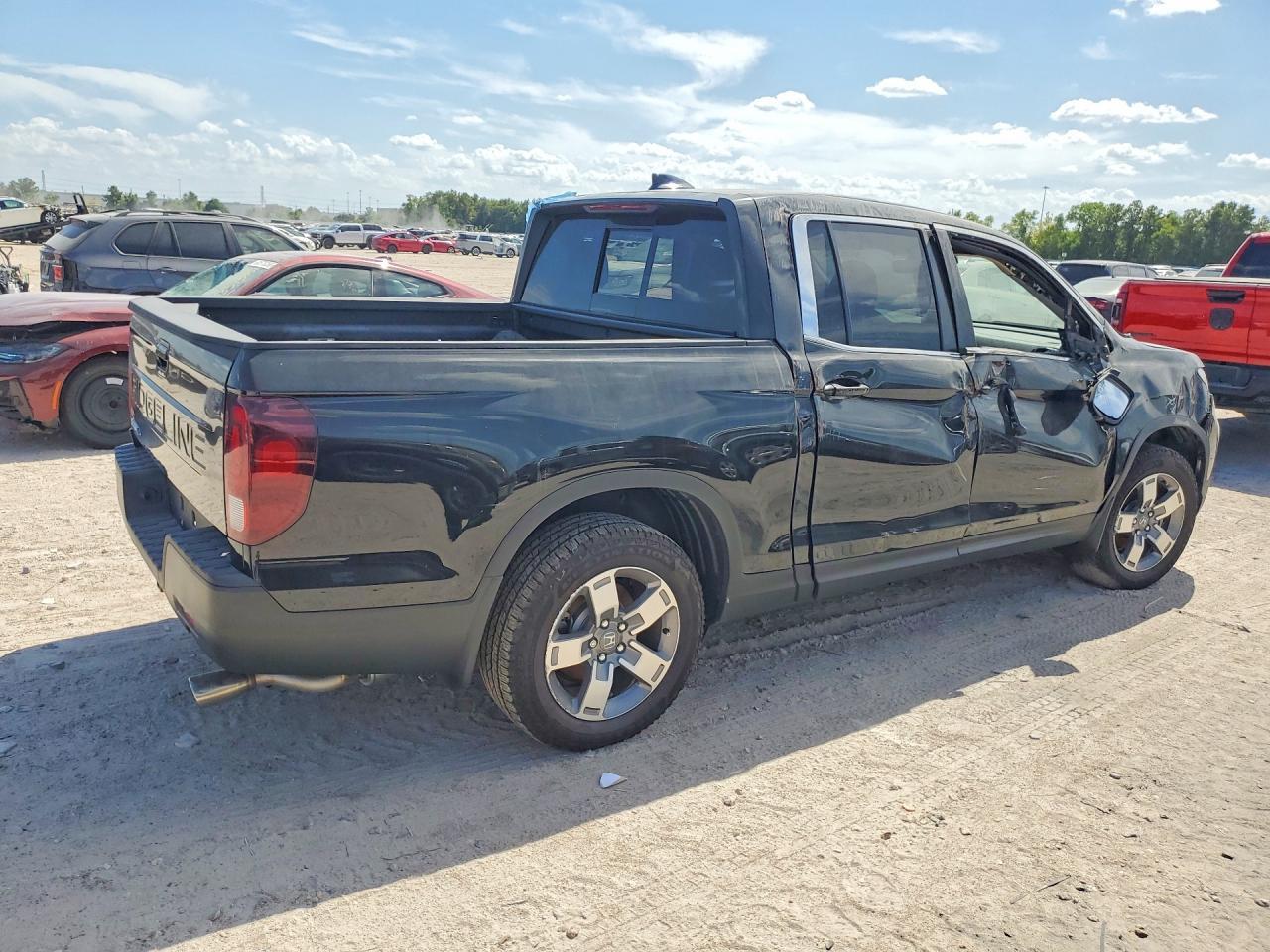 2025 Honda Ridgeline Rtl - Image 3