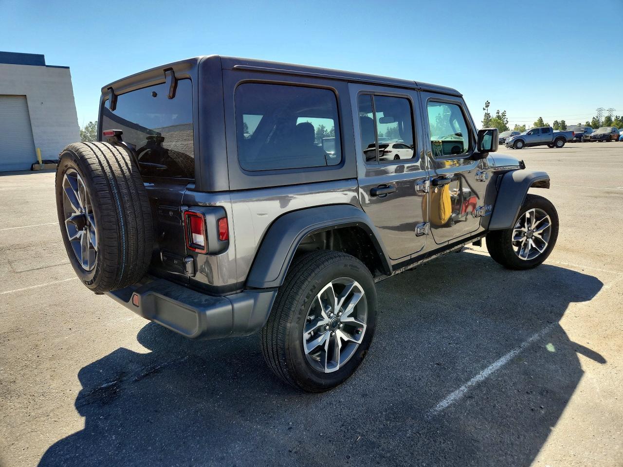 2025 Jeep Wrangler Sport 4Xe - Image 3