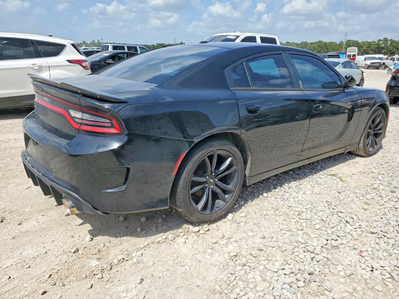 2018 Dodge Charger Sxt - Фото 3