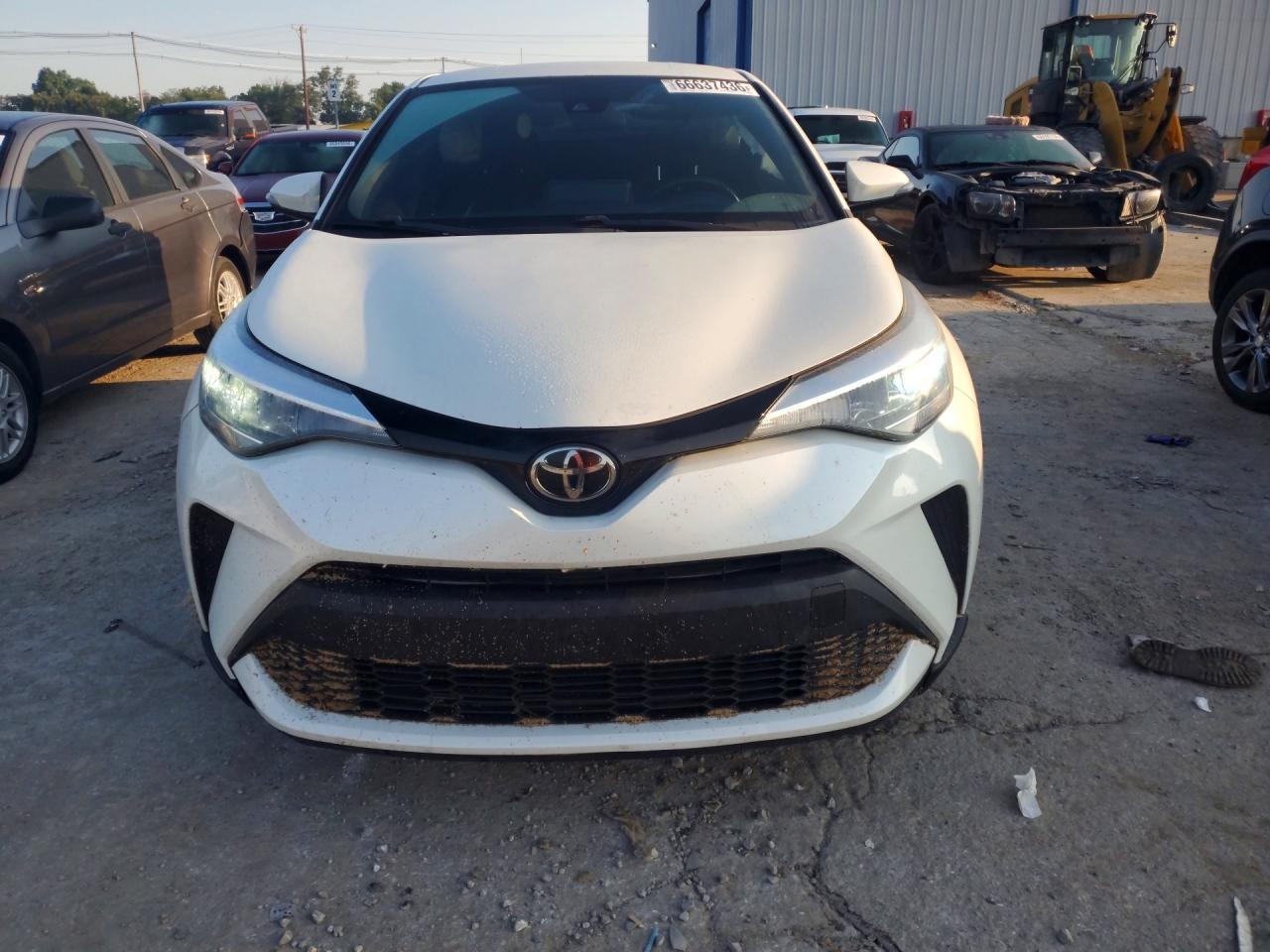2020 Toyota C-Hr Xle - Фото 5