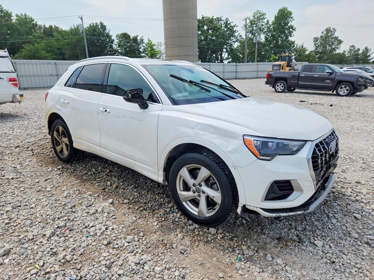 2019 Audi Q3 Premium - Фото 4