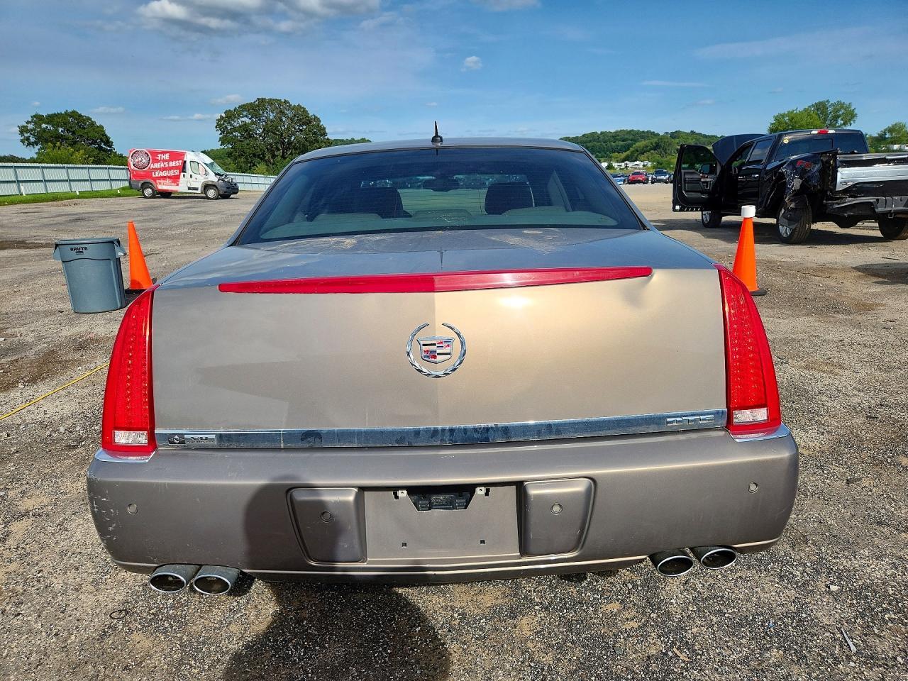 2006 Cadillac Dts - Фото 6