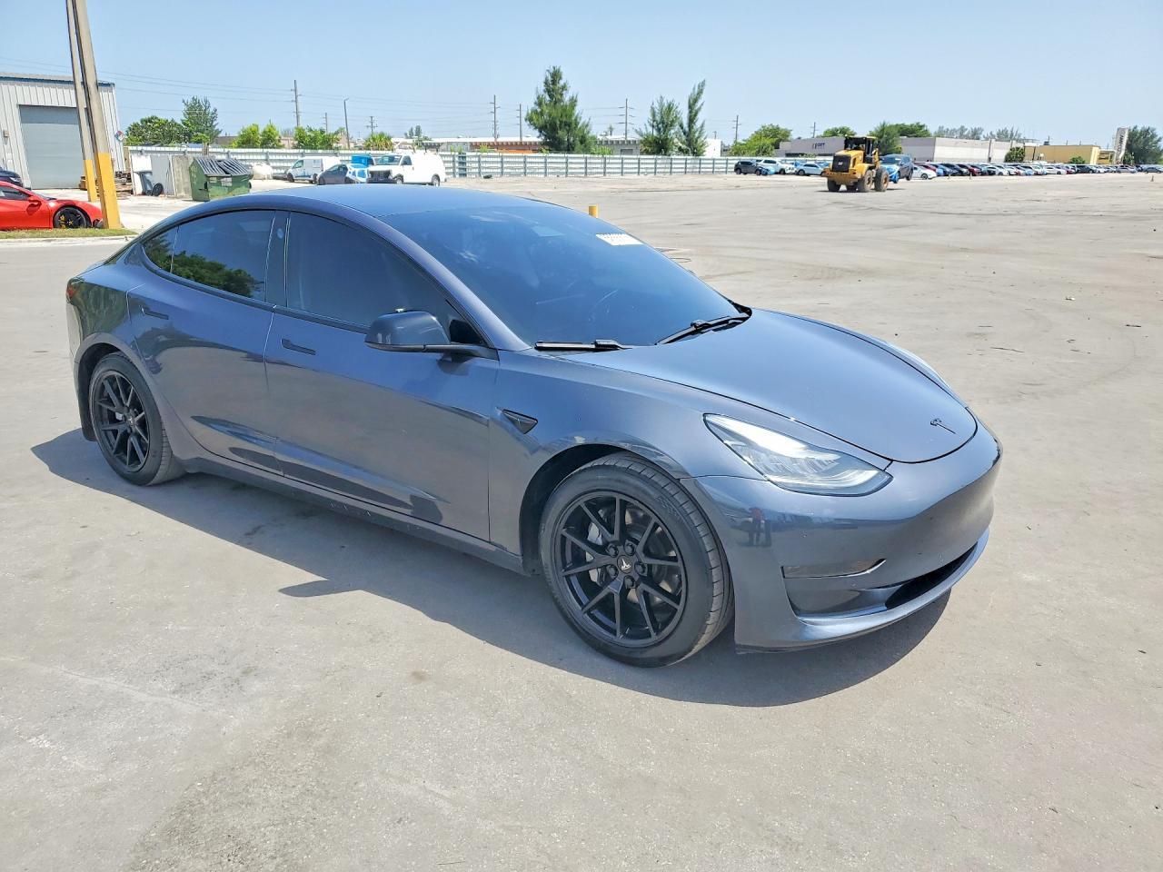 2021 Tesla Model 3 - Image 4