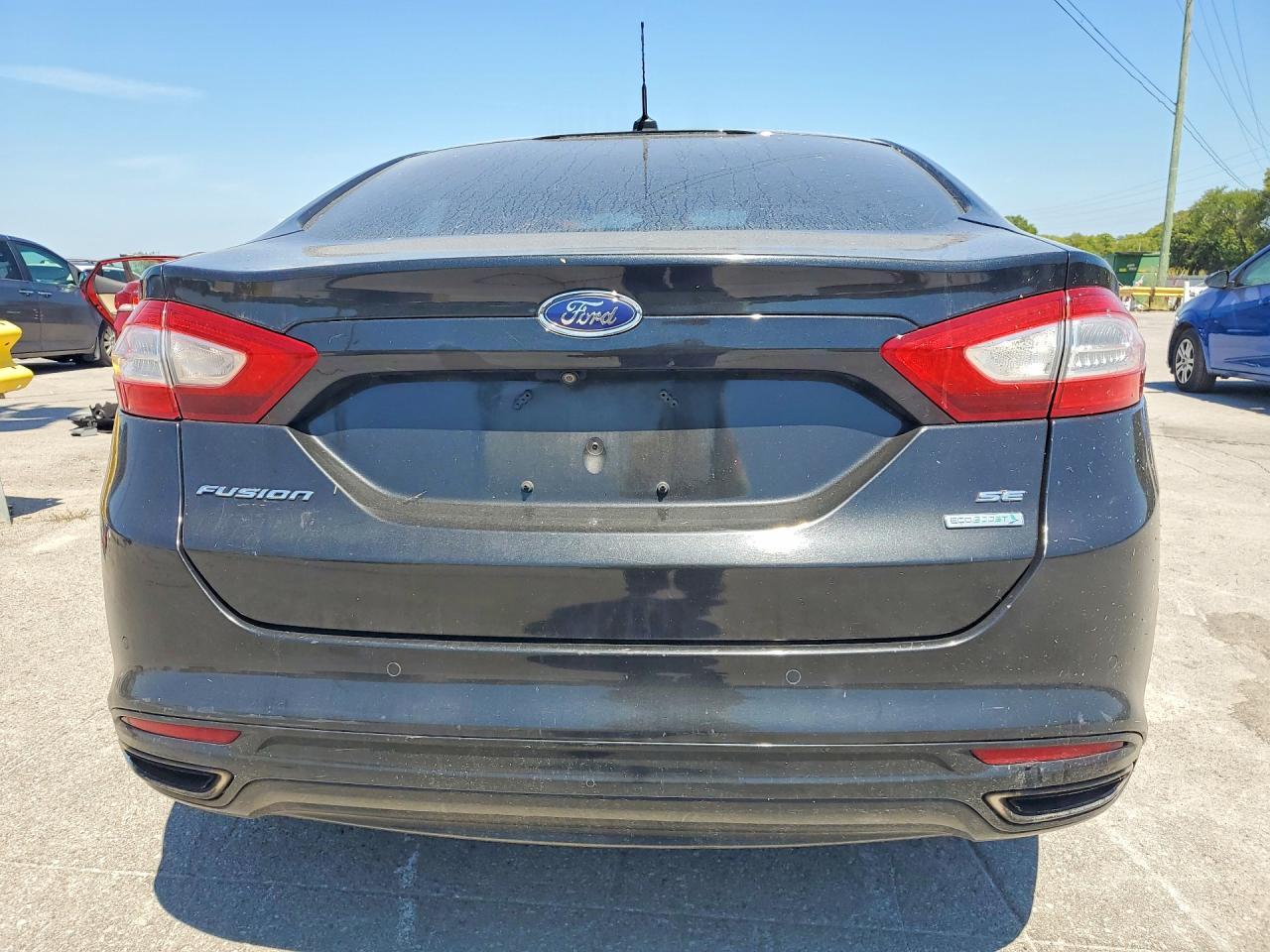 2015 Ford Fusion Se - Фото 6