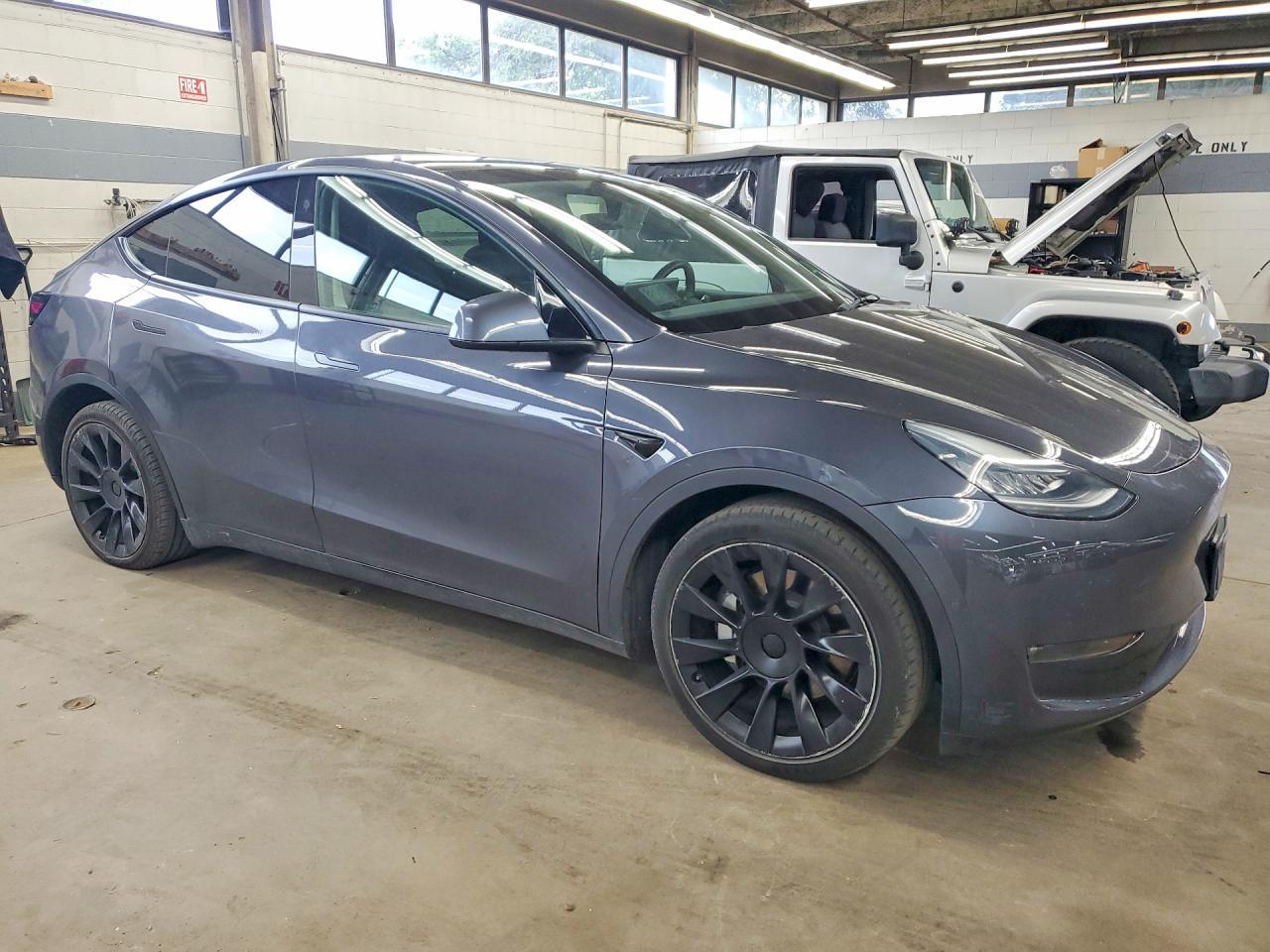 2021 Tesla Model Y - Image 4