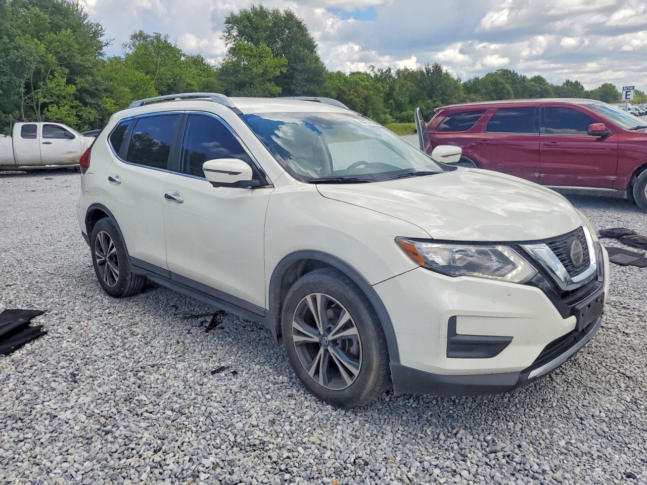 2019 Nissan Rogue Sv - Фото 4