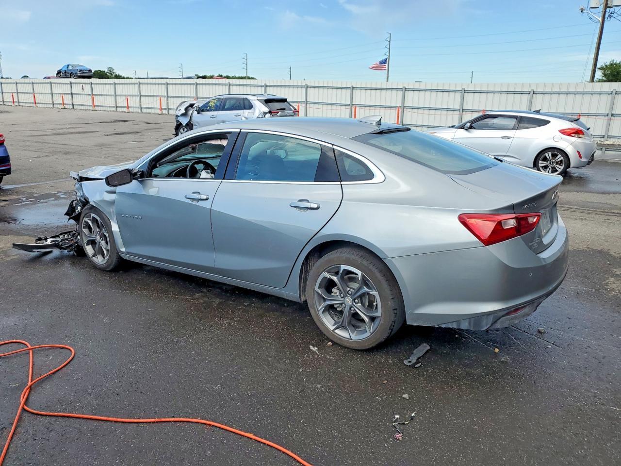 2024 Chevrolet Malibu Lt - Фото 2