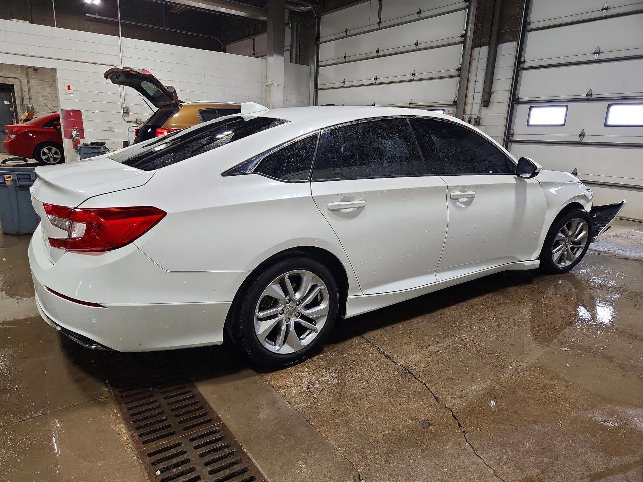 2019 Honda Accord Lx - Фото 3