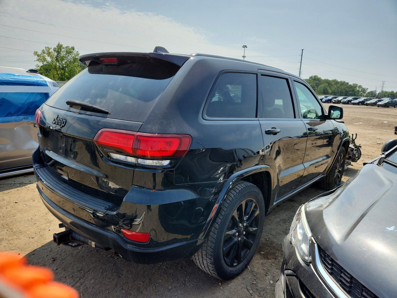 2018 Jeep Grand Cherokee Laredo - Фото 3