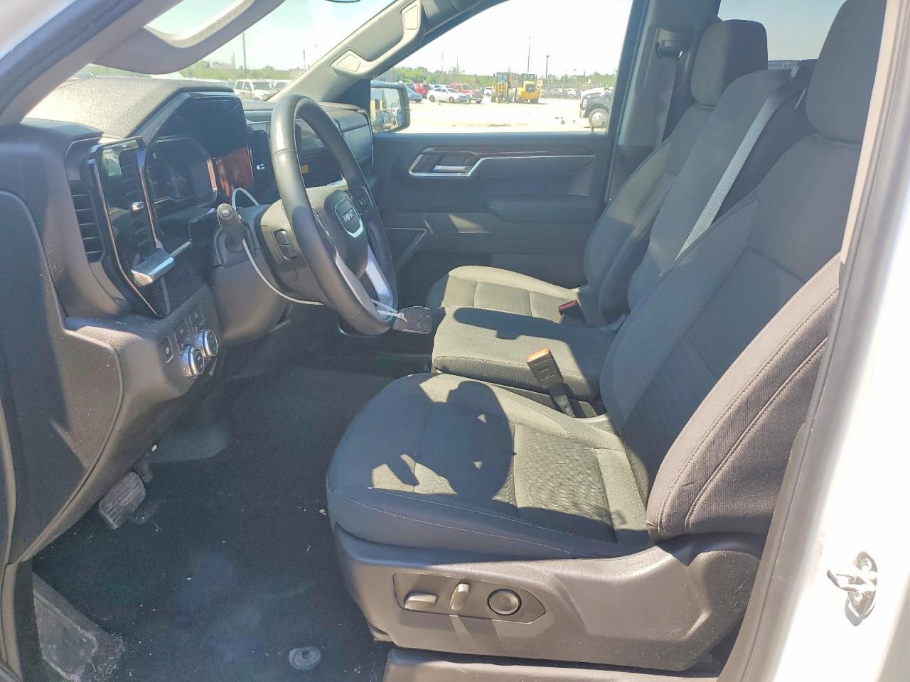 2024 GMC Sierra K1500 Elevation-L - Image 7