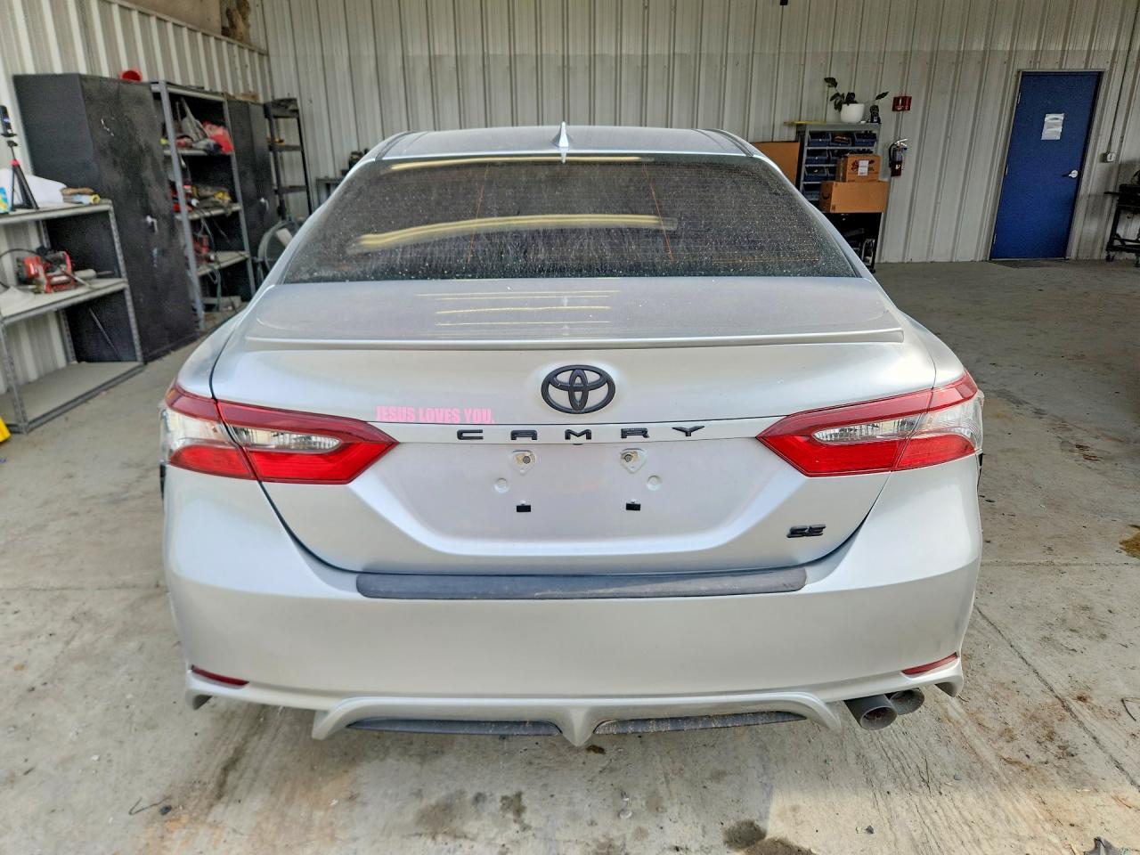 2024 Toyota Camry Se - Фото 6