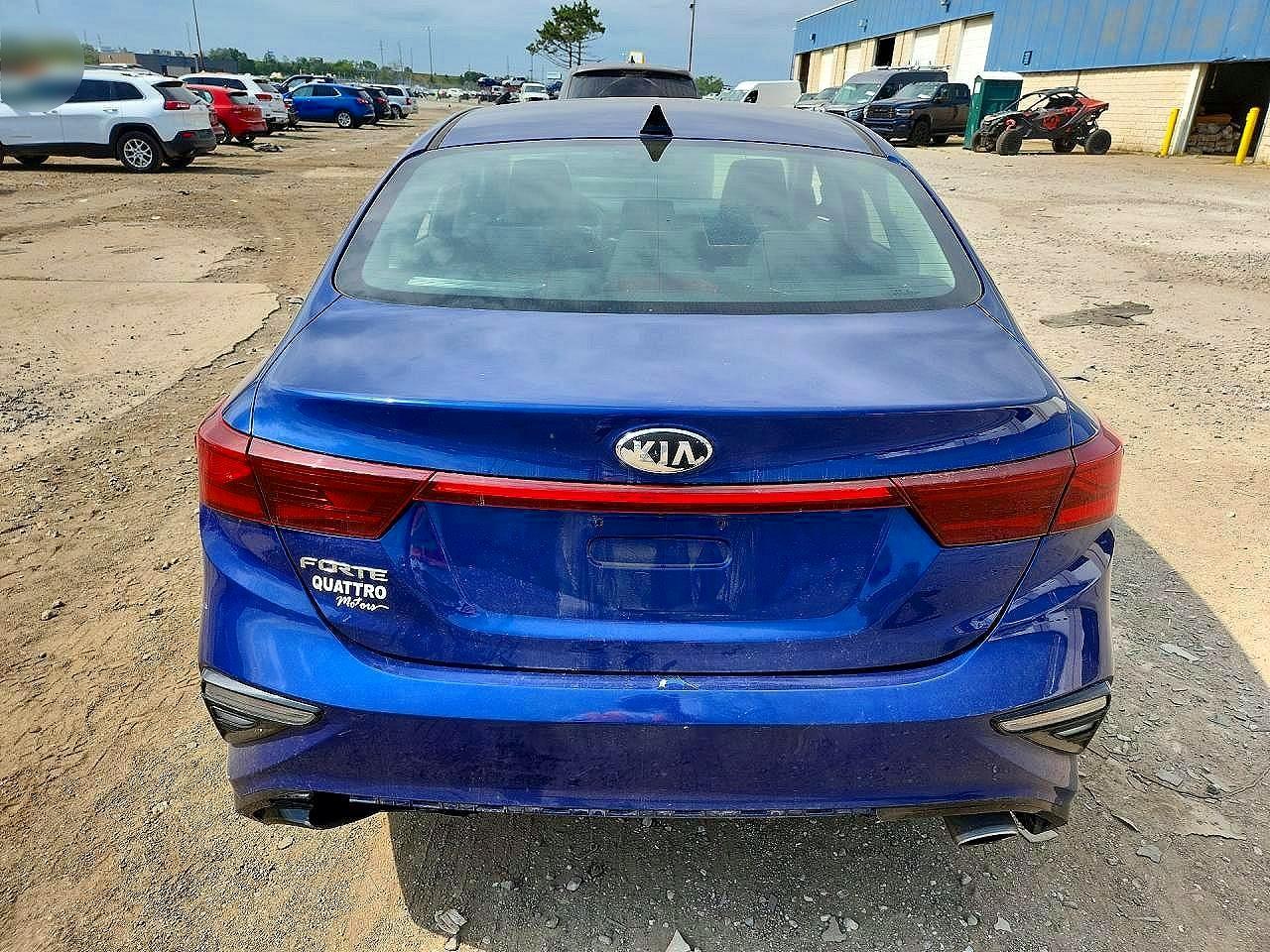 2019 Kia Forte Lxs - Image 6