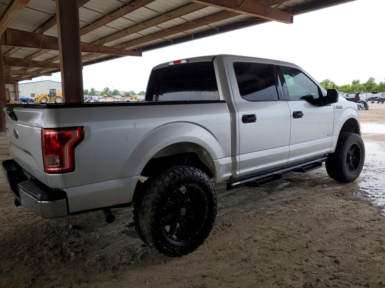 2017 Ford F150 Supercrew - Фото 3
