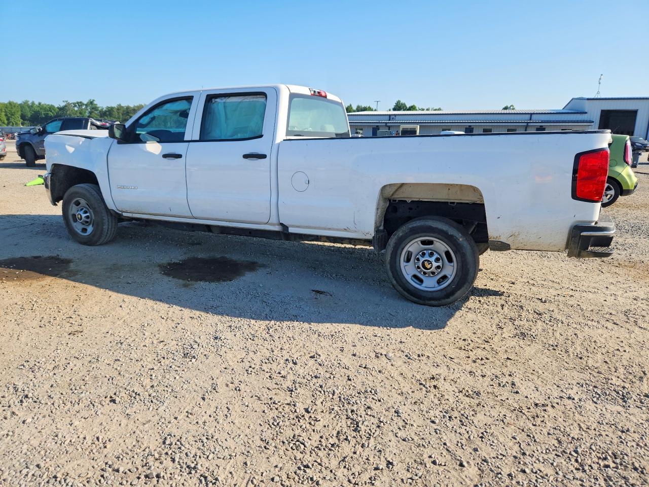 2016 Chevrolet Silverado K2500 Heavy Duty - Фото 2