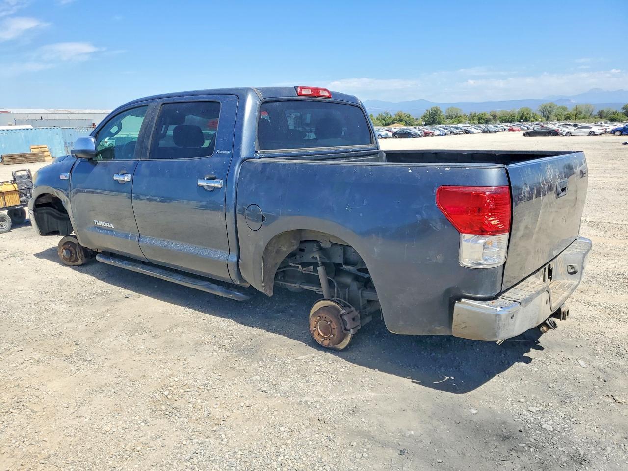 2010 Toyota Tundra Crewmax Limited - Фото 2