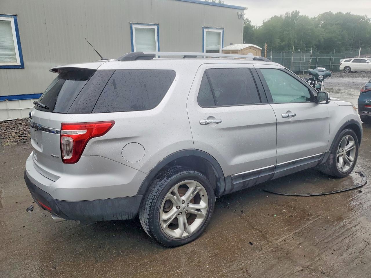 2015 Ford Explorer Limited - Фото 3