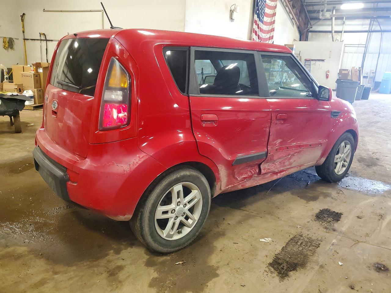 2010 Kia Soul + - Фото 3