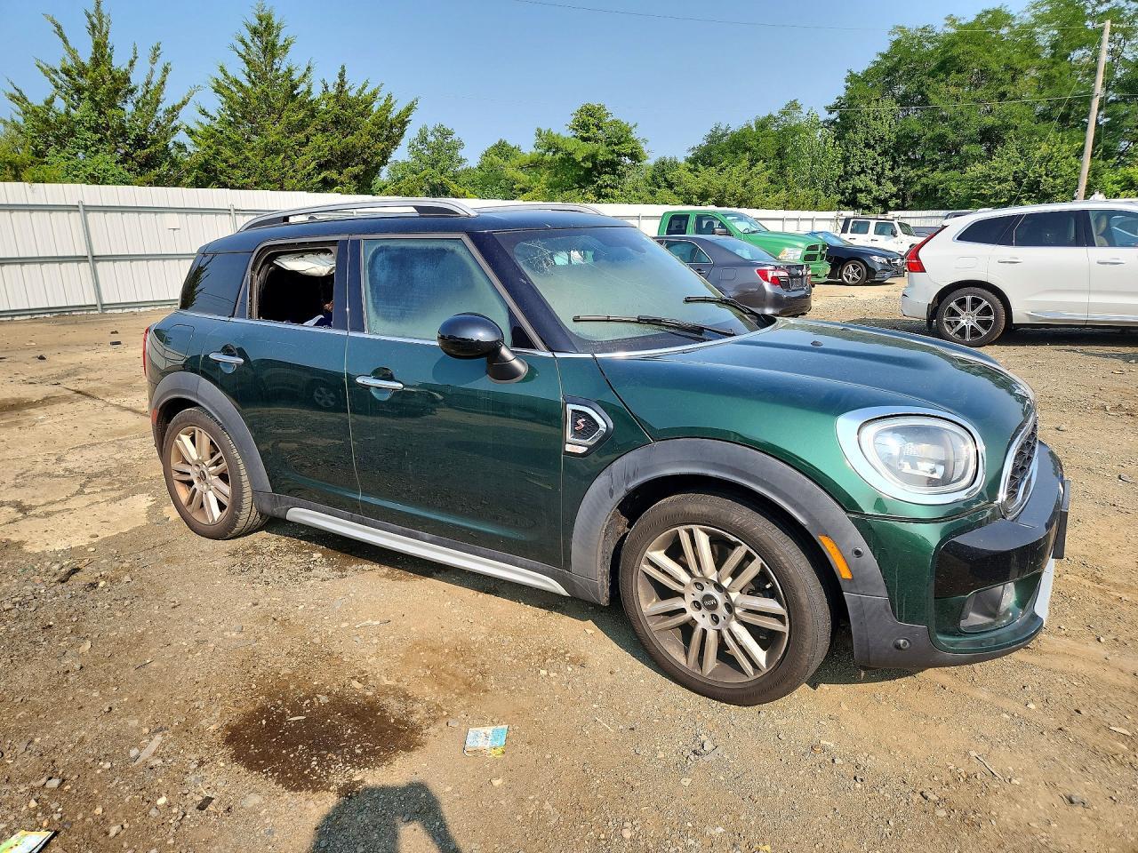 2017 Mini Cooper S Countryman All4 - Image 4