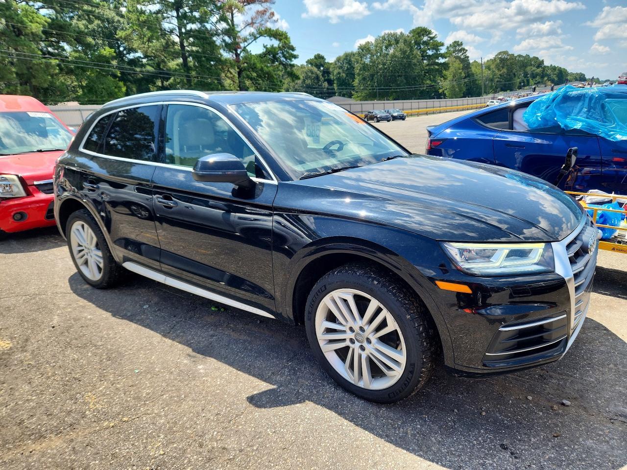 2020 Audi Q5 Premium Plus - Image 4