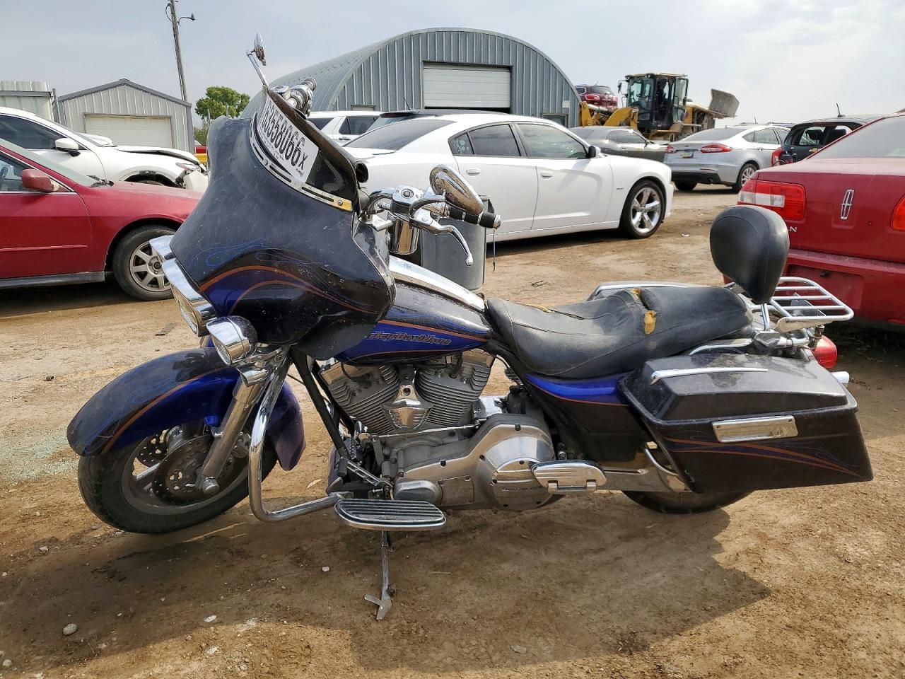 2004 Harley-Davidson Flhtcse - Image 3