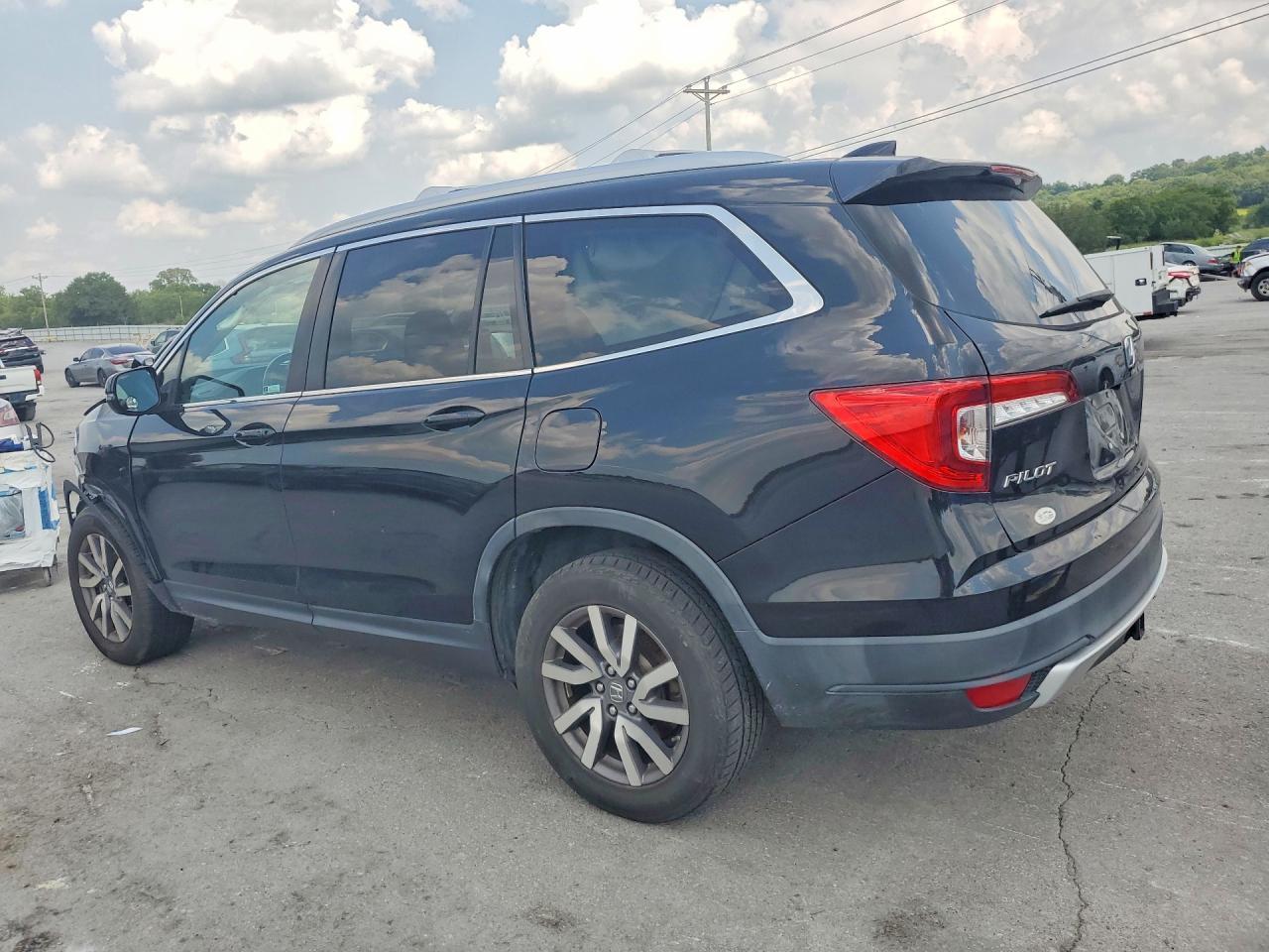 2019 Honda Pilot Exl - Image 2