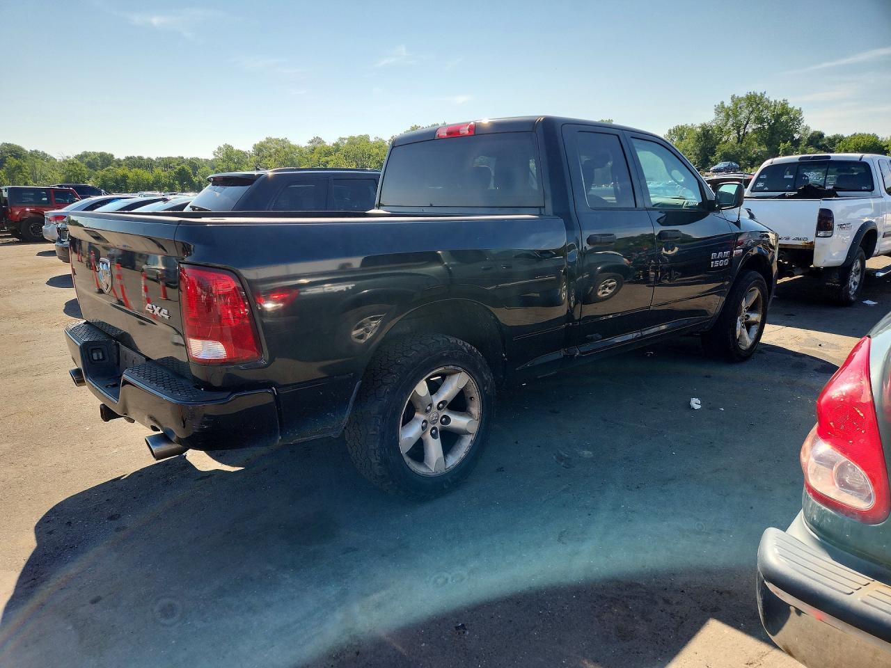 2016 Ram 1500 St - Фото 3