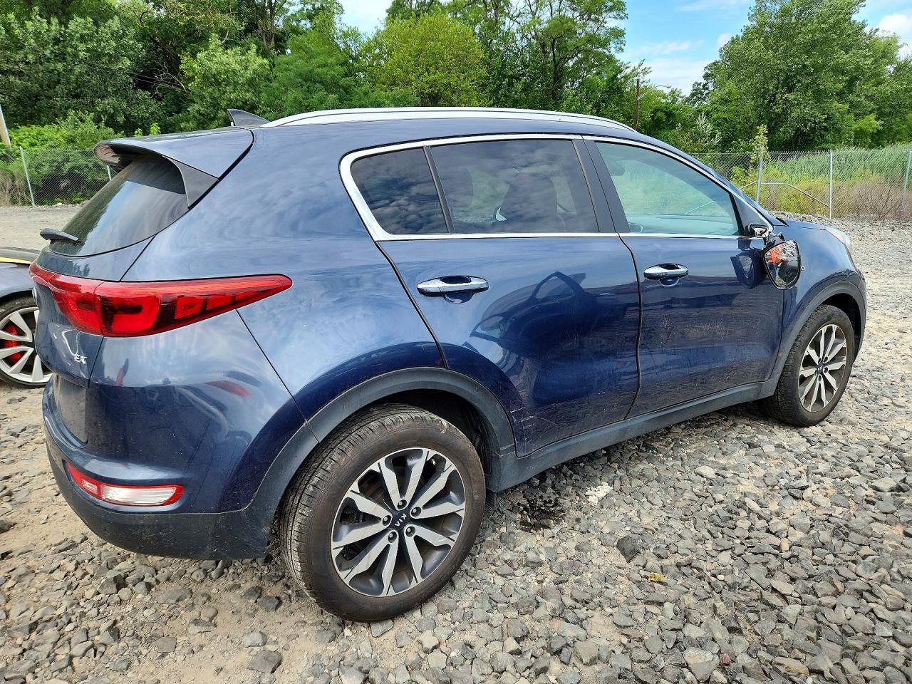 2017 Kia Sportage Ex - Image 3