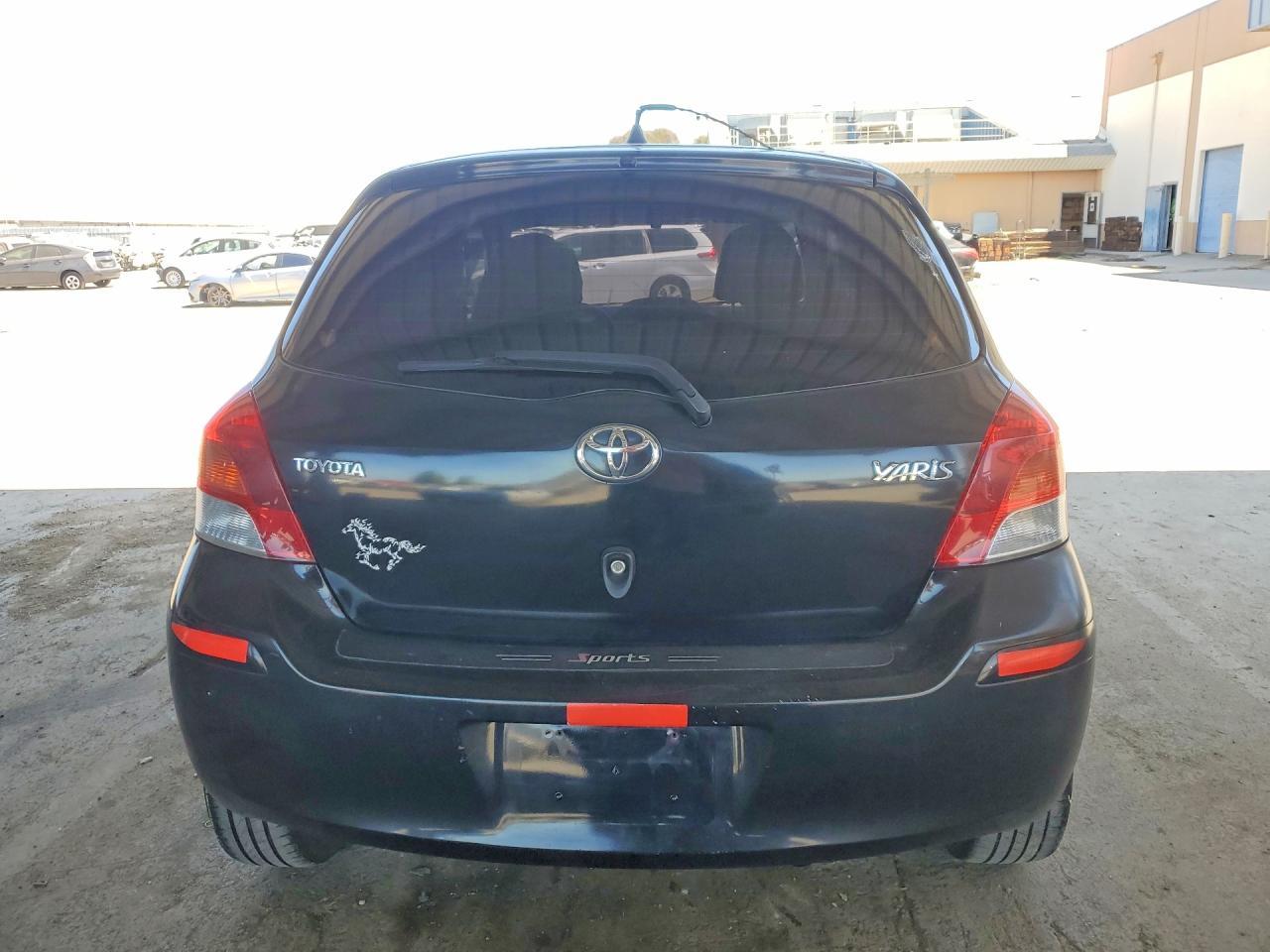 2009 Toyota Yaris Base - Image 6