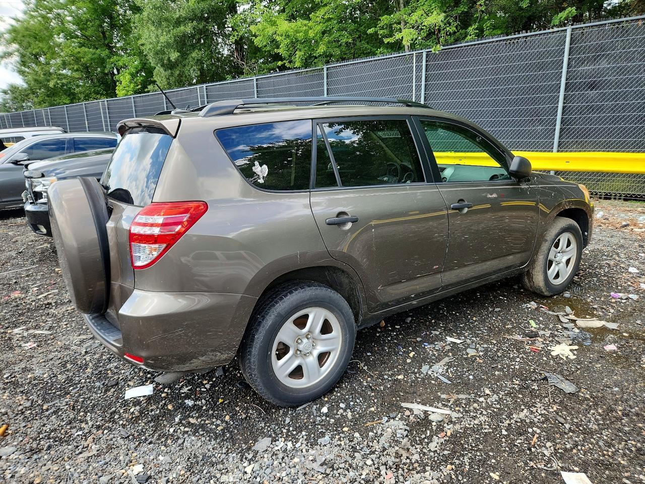2011 Toyota Rav4 Base - Image 3