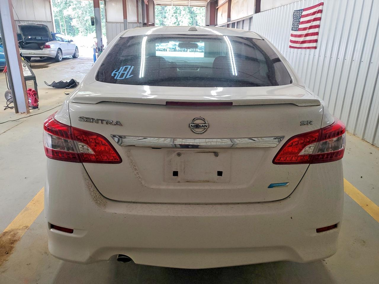 2013 Nissan Sentra S - Фото 6