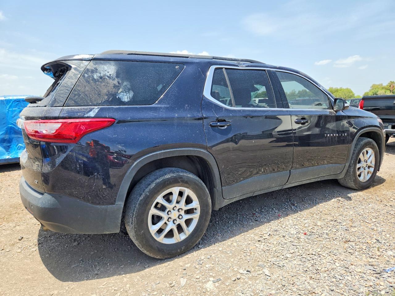 2020 Chevrolet Traverse Lt - Image 3