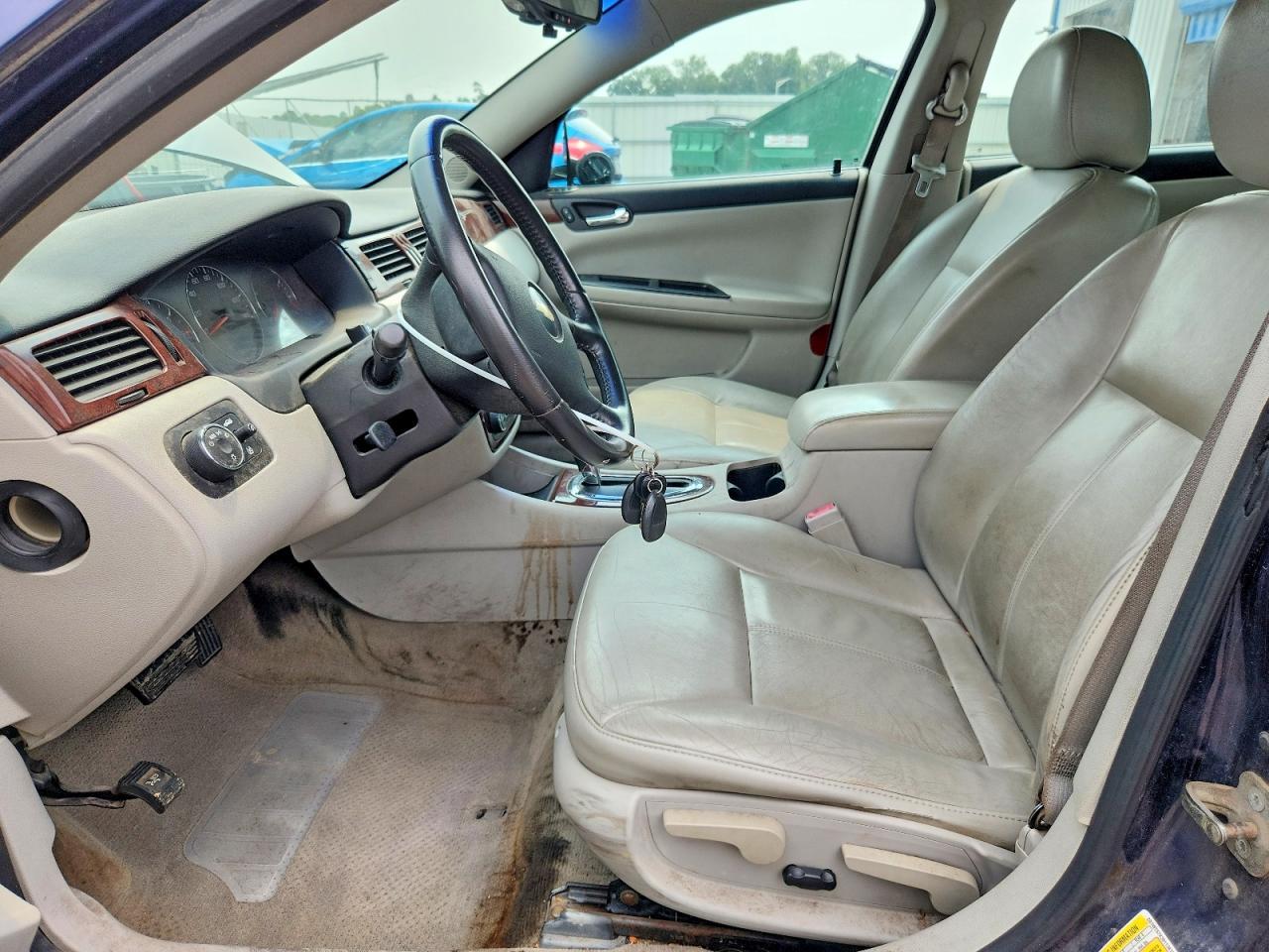 2009 Chevrolet Impala - Image 7