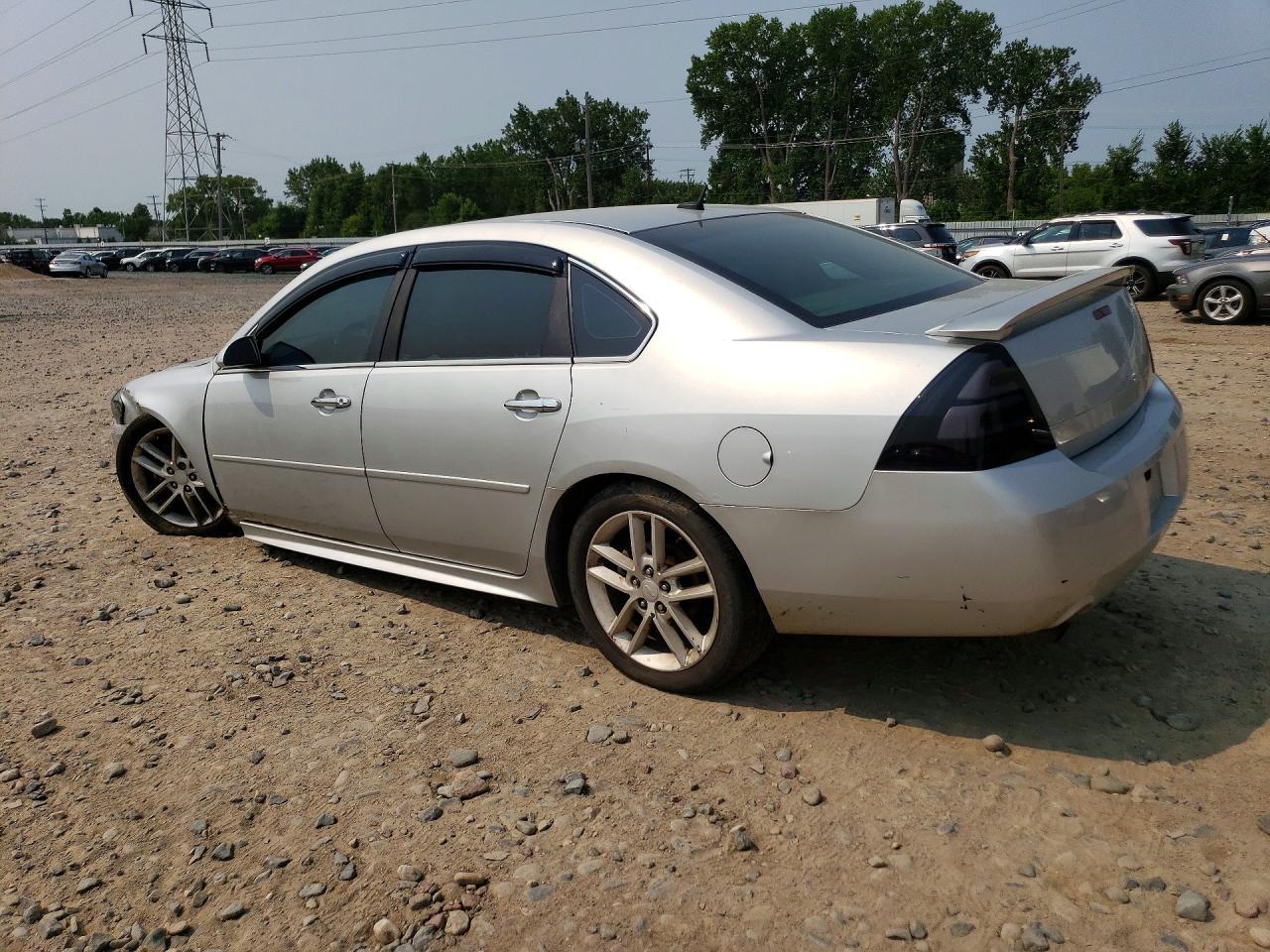 2012 Chevrolet Impala Ltz - Image 2