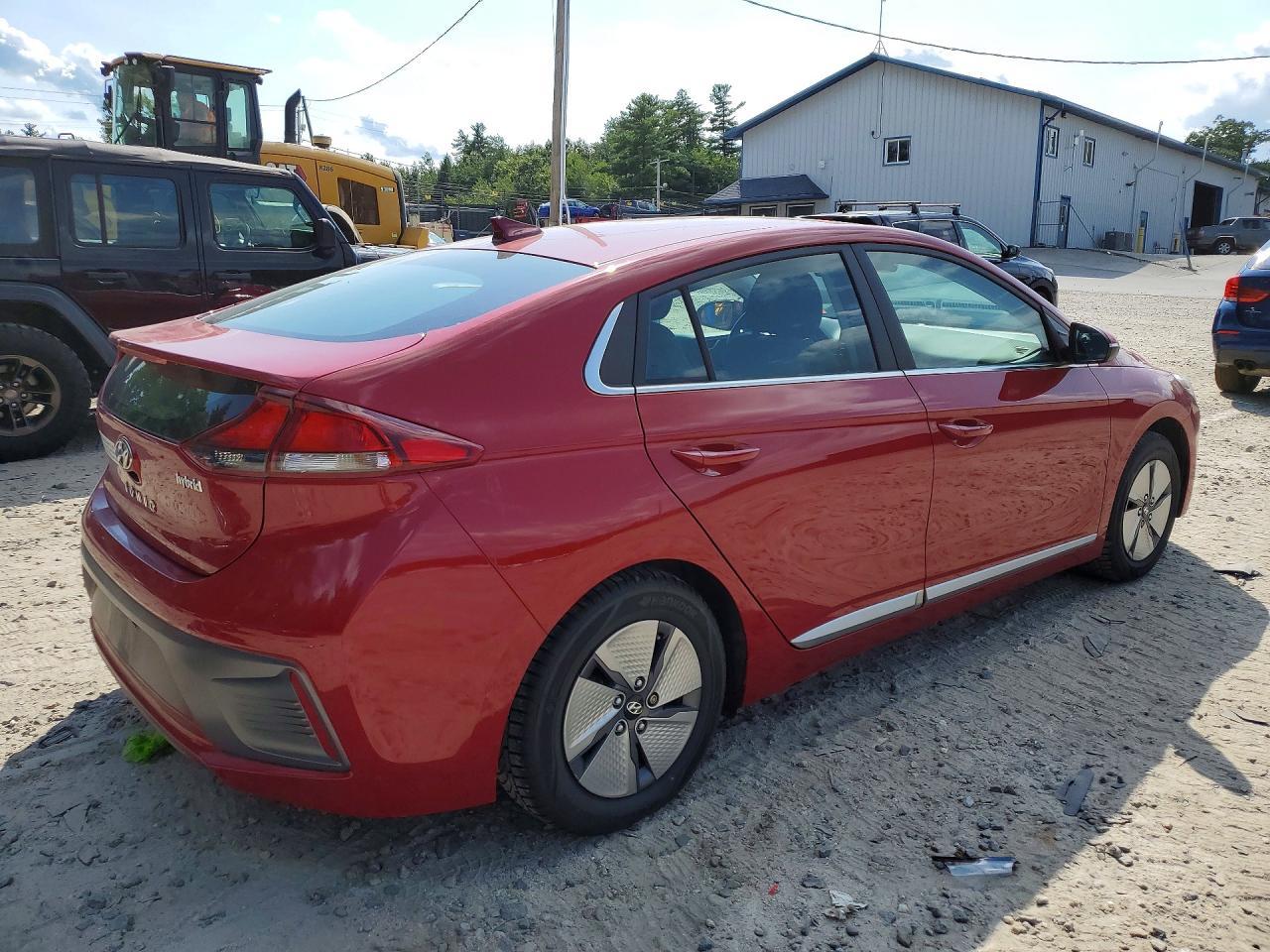 2022 Hyundai Ioniq Se - Фото 3