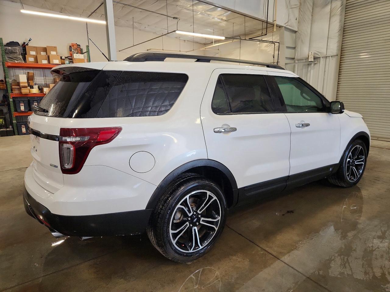 2014 Ford Explorer Sport - Фото 3
