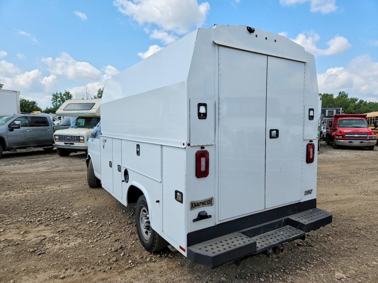 2019 Chevrolet Express G3500 - Image 2