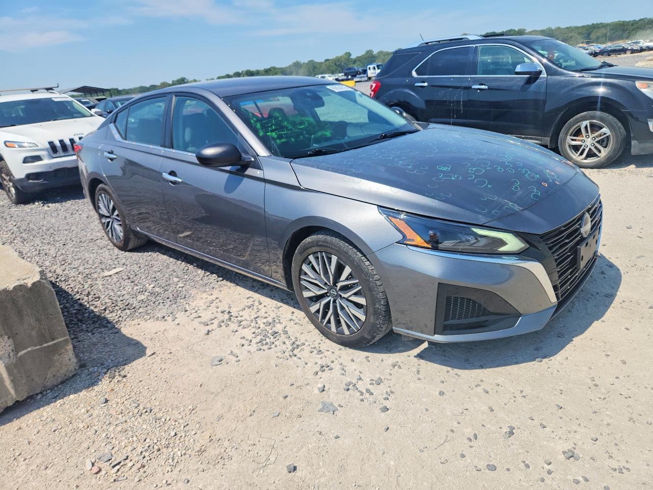 2025 Nissan Altima Sv - Image 4