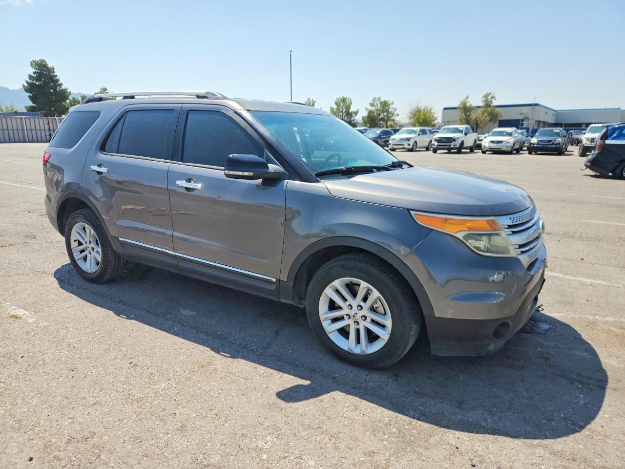 2013 Ford Explorer Xlt - Фото 4