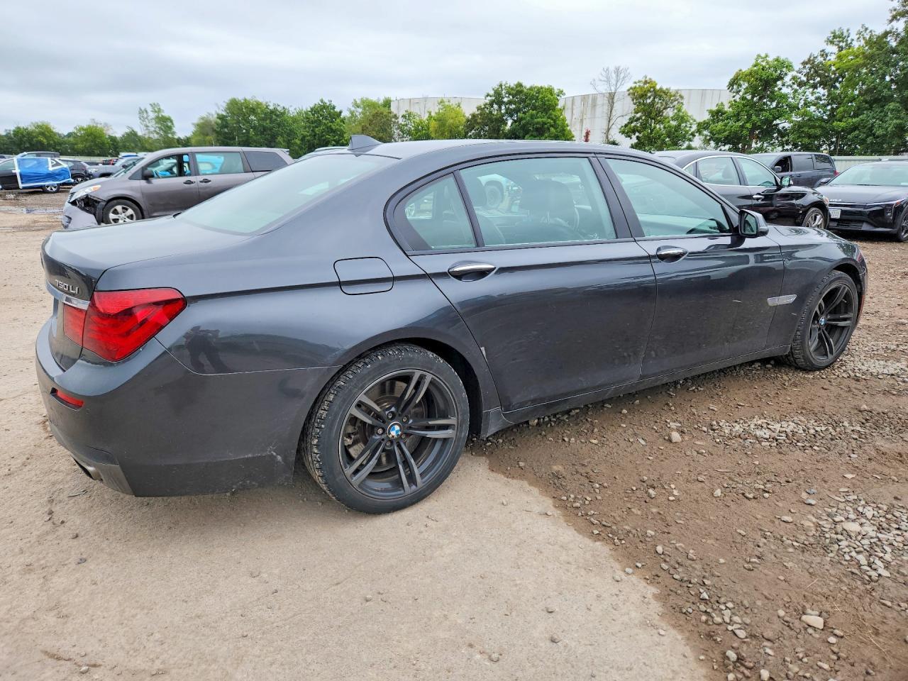 2015 BMW 750 Lxi - Фото 3