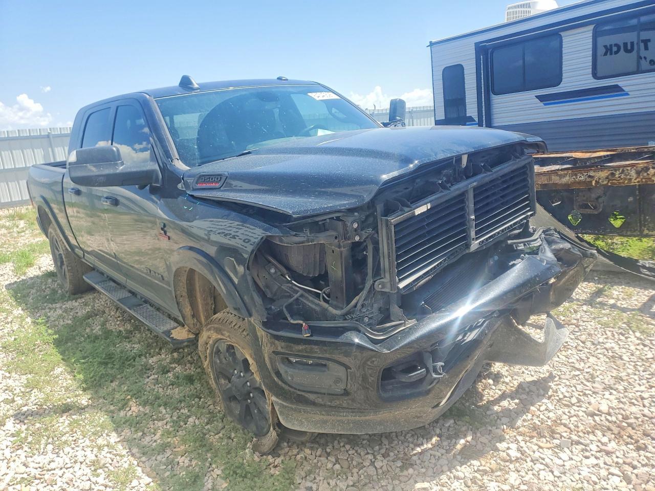 2019 Ram 3500 Laramie - Фото 4