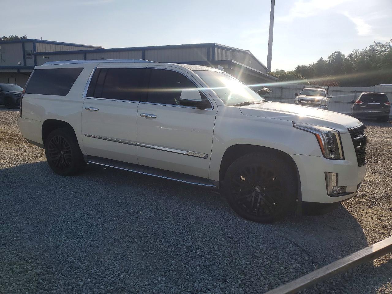 2015 Cadillac Escalade Esv Luxury - Фото 4