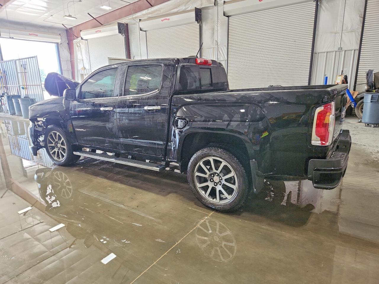 2020 GMC Canyon Denali - Image 2