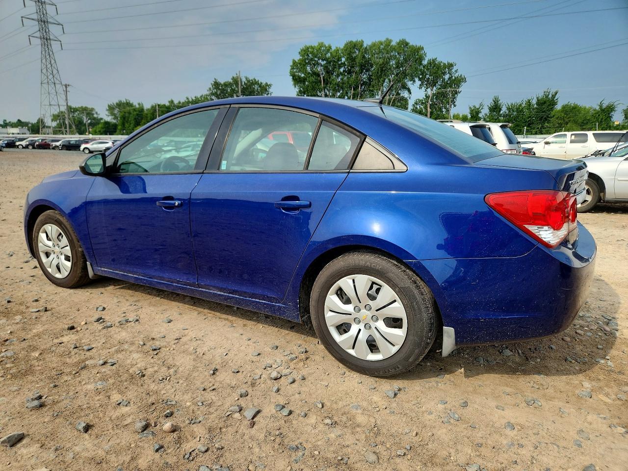 2013 Chevrolet Cruze Ls - Фото 2