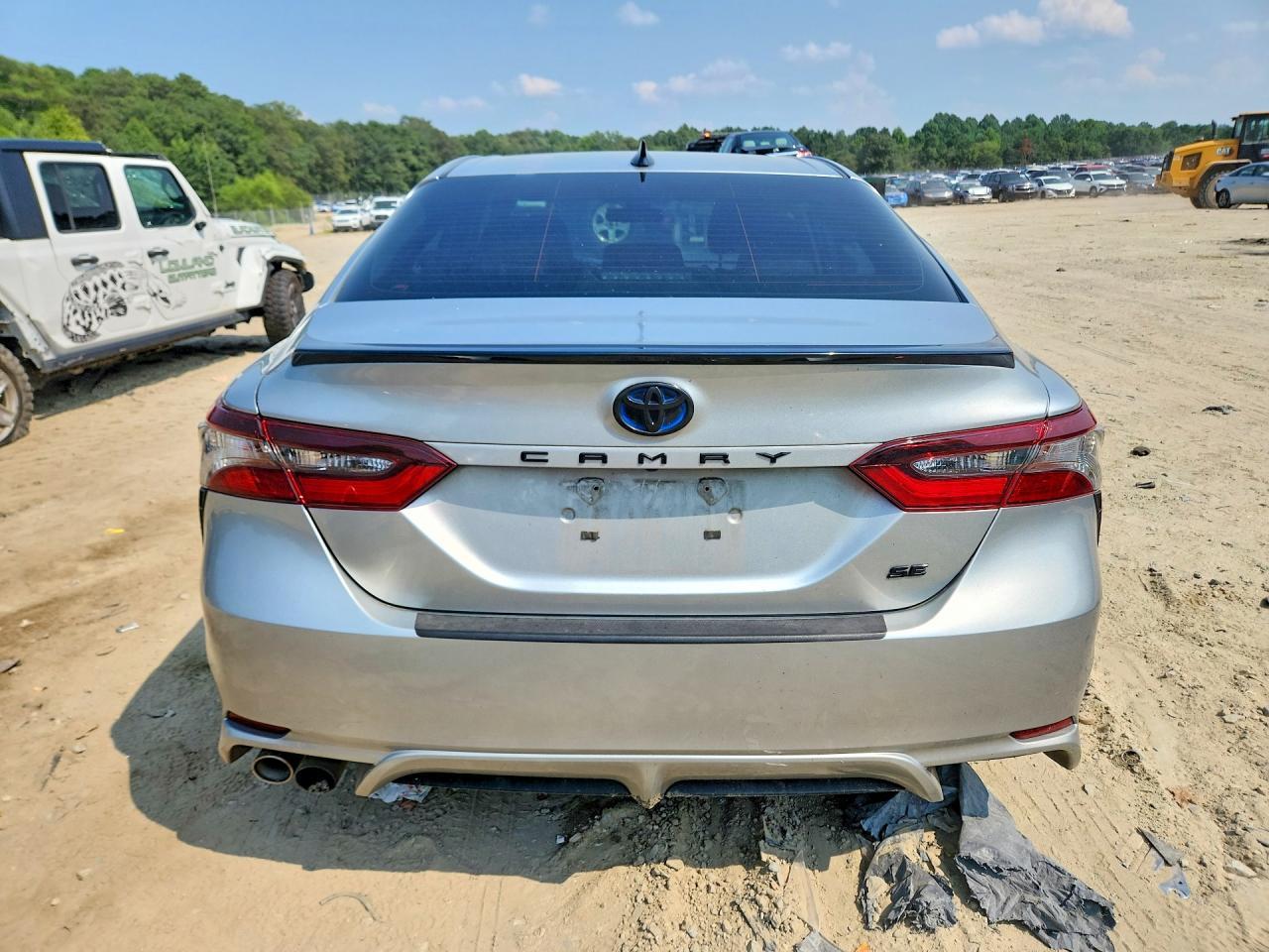 2022 Toyota Camry Hybrid Se Nightshade - Фото 6