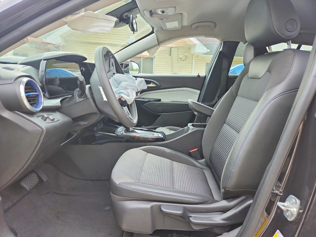 2025 Chevrolet Trax 1Lt - Image 7