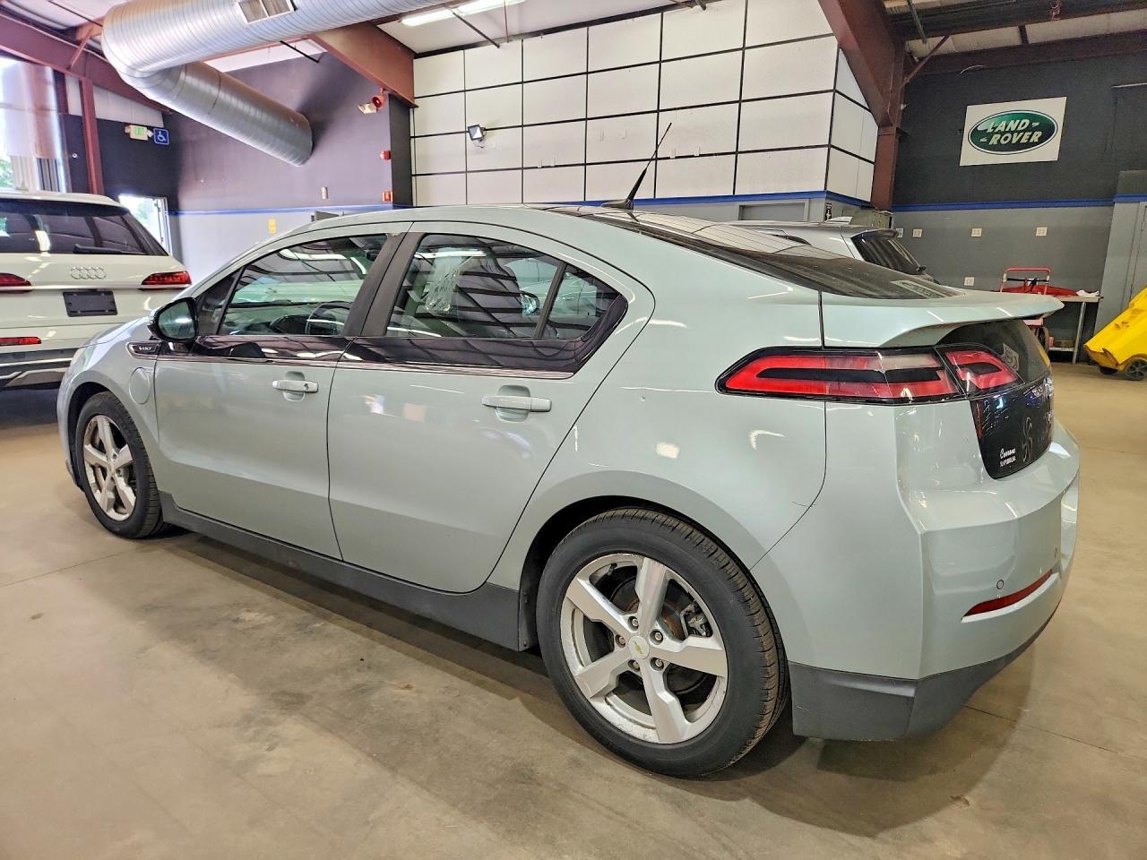 2011 Chevrolet Volt - Фото 2