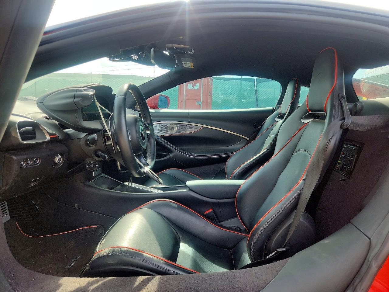2023 Mclaren Automotive Artura - Фото 7