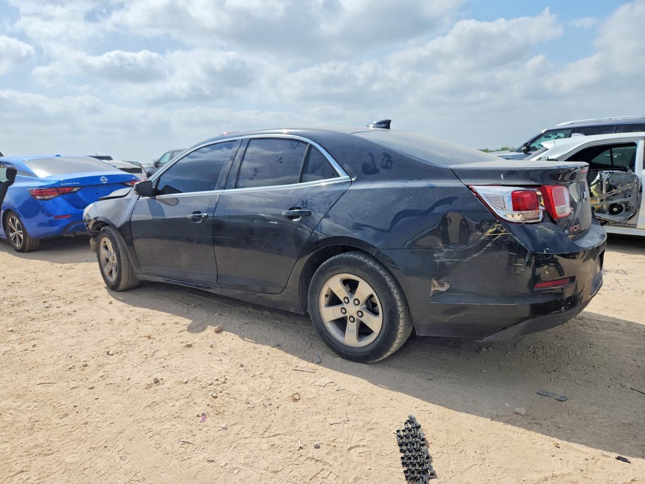 2015 Chevrolet Malibu 1Lt - Image 2